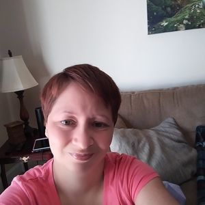 Meet your Posher, Selena